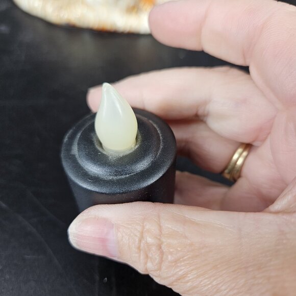 Yankee Candle Boney Bunch Golfer Tea Light Holder Halloween Skeleton Decor 2010 - Picture 15 of 16